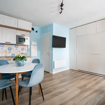 Sendy 2 Apartment